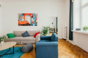Отель oompH Warsaw Central Elegant Apartment  Варшава